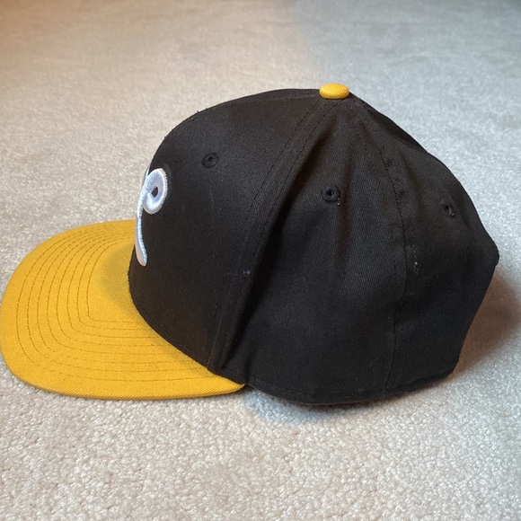 Snapback Hat - Picture 2 of 4